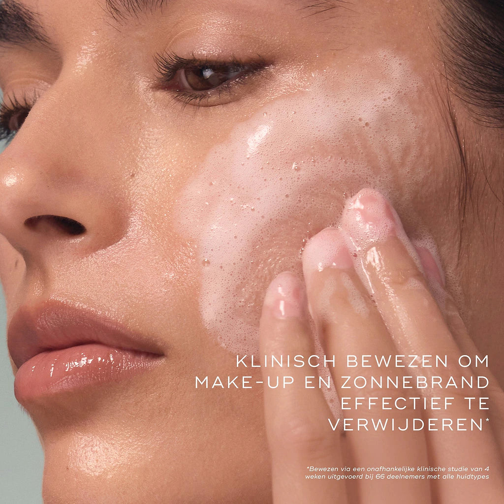 Medik8 Total Moisture Daily Cleansing Gel