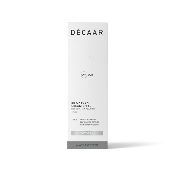 Helpt de huid te beschermen in de zon met een spf50 en heeft de kleur TAN. Geschikt voor de zongebruinde, caramel en mocha huid, camoufleert pigmentvlekjes en onzuiverheden en zorgt voor een natuurlijke look