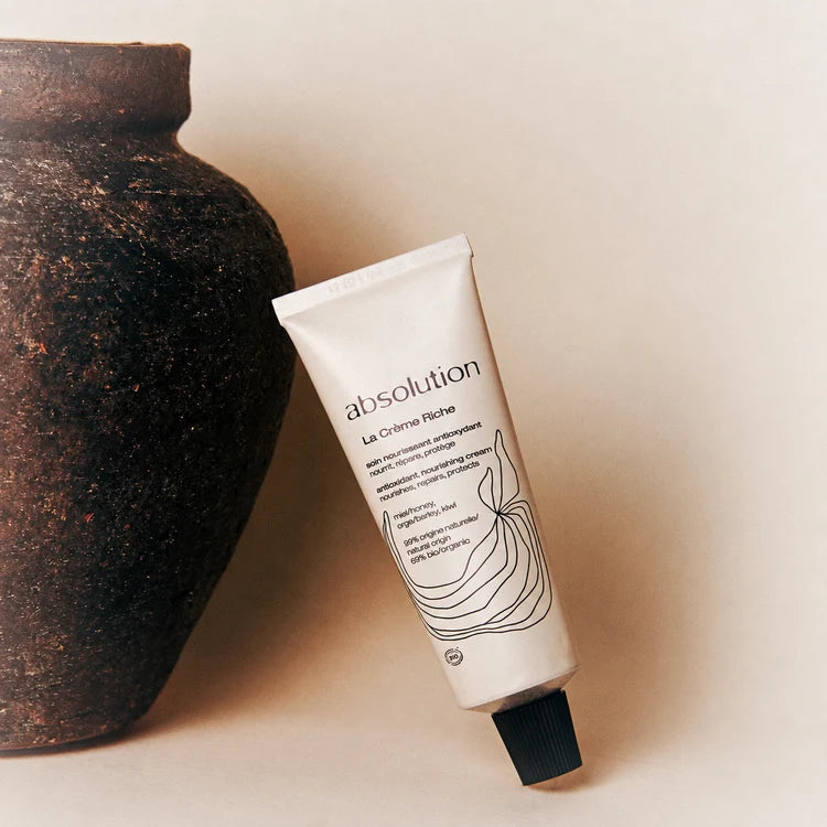 Absolution Comforting Essentials, een set bestaand uit La Crème Riche, Le Masque Riche Reconfortant en gratis L'Eau Soir et Matin