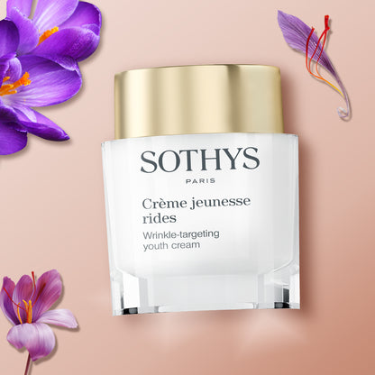 Wrinkle-targeting youth cream
De Crème jeunesse rides helpt zichtbaar rimpels en fijne lijntjes glad te maken, de stevigheid van de huid te behouden en een egale teint te bewaren. De jeugdige uitstraling van de huid wordt bewaard.