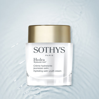 Creme Hydratante Jeunesse Satin van Sothys maakt de. huid zacht, gladgestreken, zichtbaar voller en duurzaam beschermd.