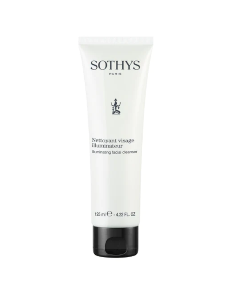Sothys Nettoyant Visage Illuminateur, onderdeel van de nieuwe Sothys PIGMENTATION verzorgingslijn, is een een gel-crème textuur die een omhullende melkachtig schuim wordt. De huid is helder en behoudt haar natuurlijke hydratatie, pigmentvlekken vervagen zichtbaar dag na dag.
